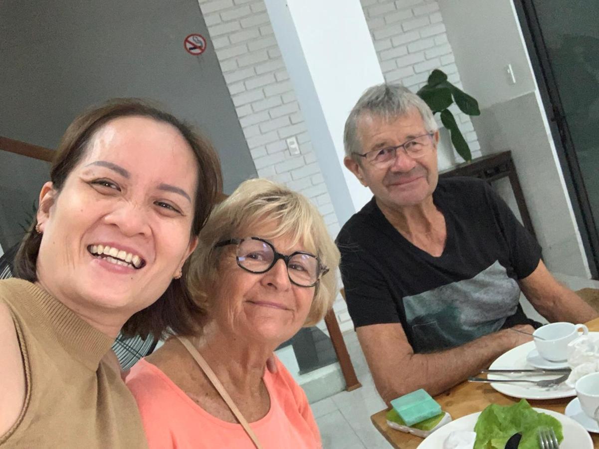 Sunny Homestay ホイアン エクステリア 写真
